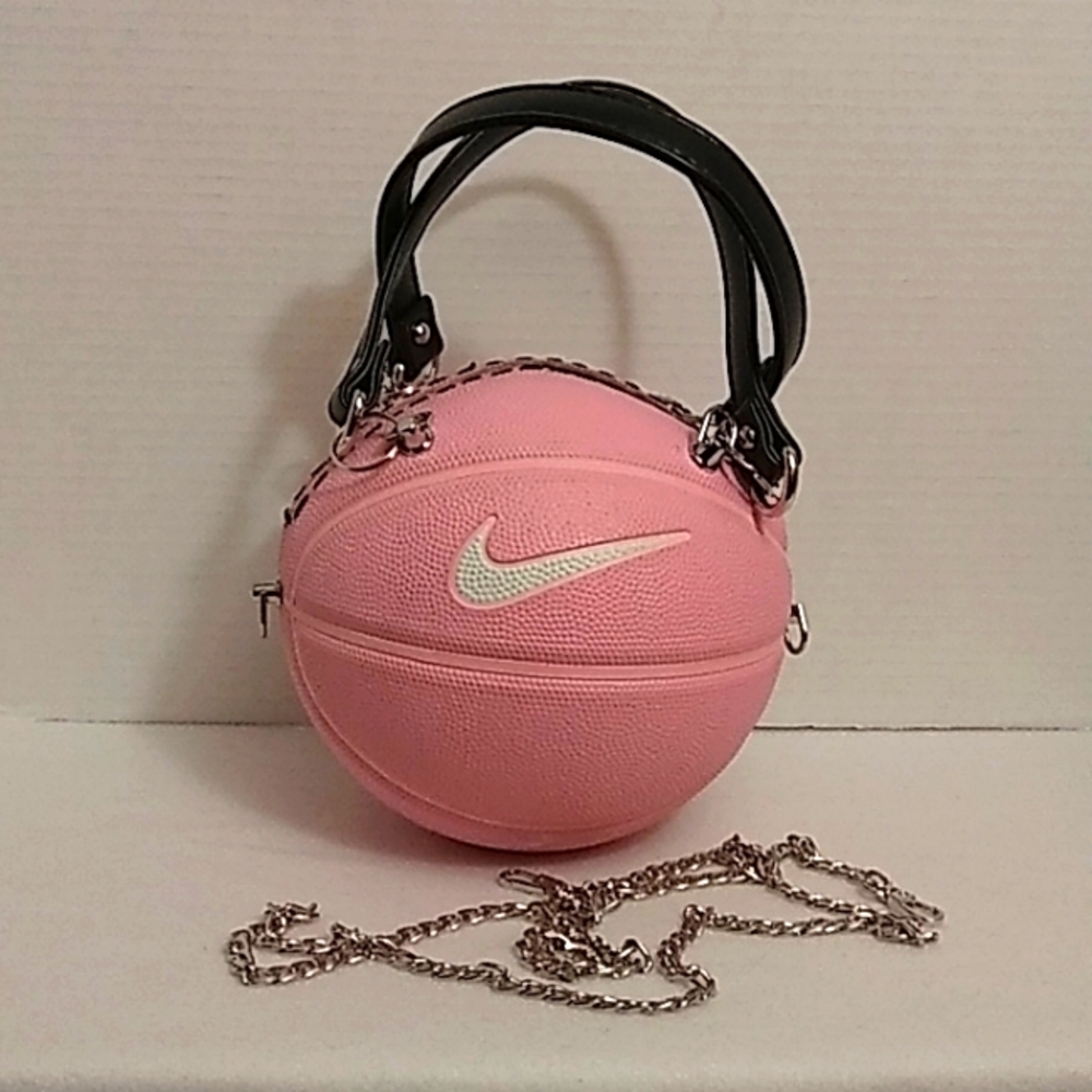 NWT HANDMADE SMALL NIKE SKILLS PINK 🩷 BASKETBALL PURSE 🏀 - Picture 9 of 12